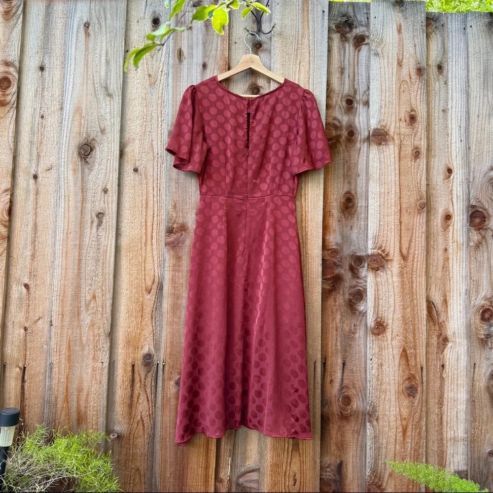 The ASTR the Label Ebony Rust Red Polka Dot Midi Dress 🌿 - Picture 7 of 12